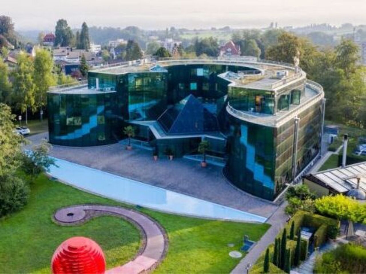 Abacus verleiht Platin-Partnerstatus